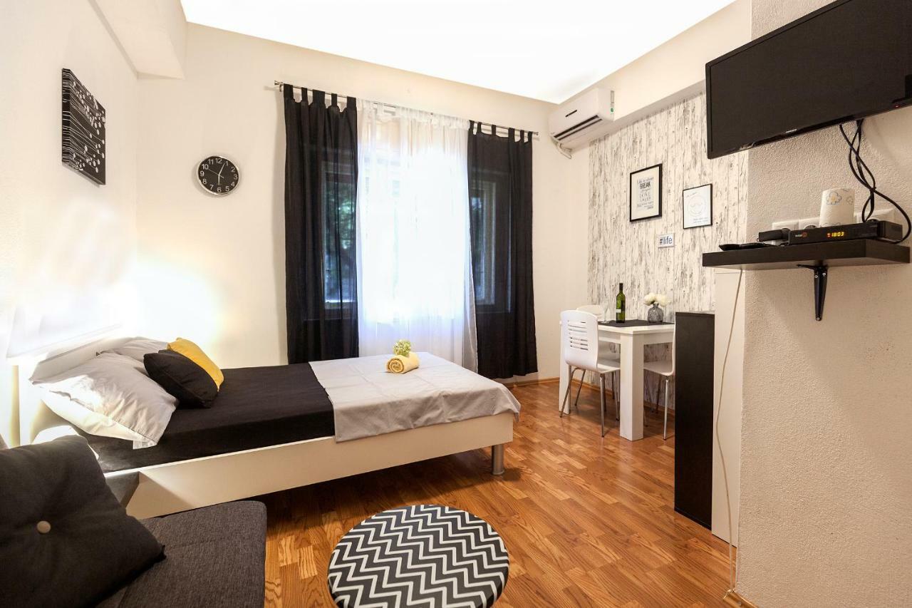 Nicky&Lucky Rooms Сплит Екстериор снимка